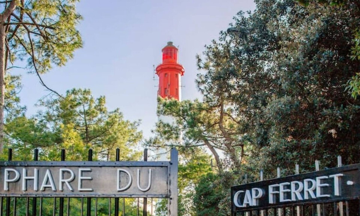 Claouey House | À la Brise du Ferret