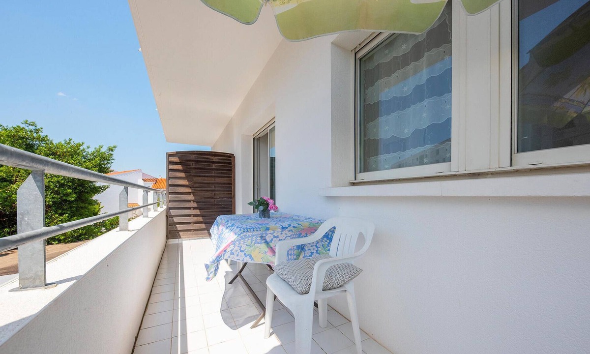 Royan Persons | Royan
