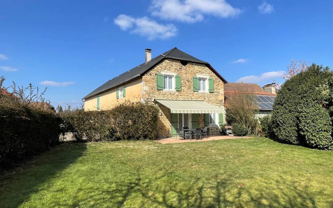 Jurancon House | 100 m² Gîte ∙ 3 bedrooms ∙ 6 guests