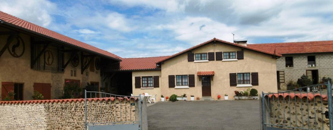 Pecorade House | 100 m² Gîte ∙ 4 bedrooms ∙ 6 guests