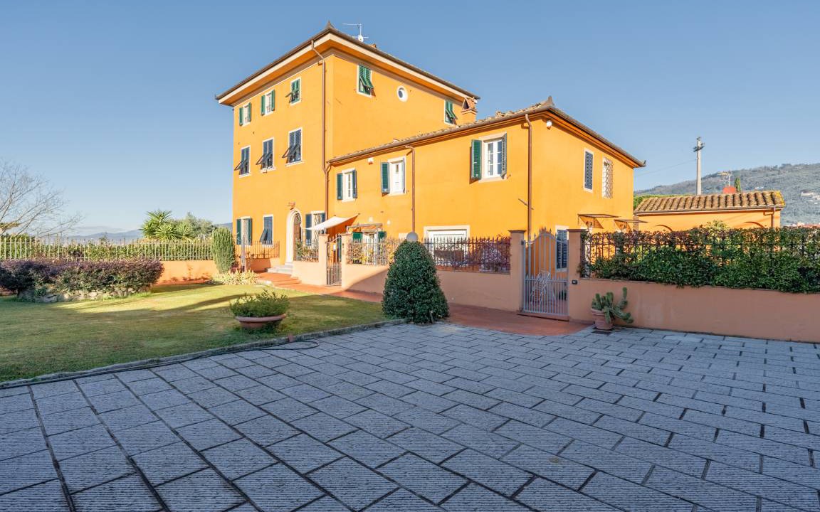 Uzzano House | 100 m² House ∙ 2 bedrooms ∙ 4 guests