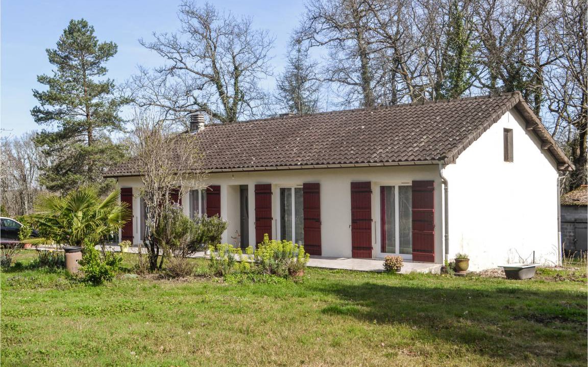 Biras House | 100 m² House ∙ 3 bedrooms ∙ 6 guests