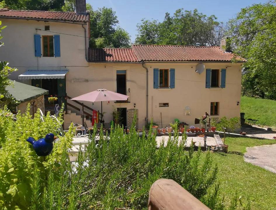 Saint-Aulaye-Puymangou House | 100 m² House ∙ 3 bedrooms ∙ 5 guests