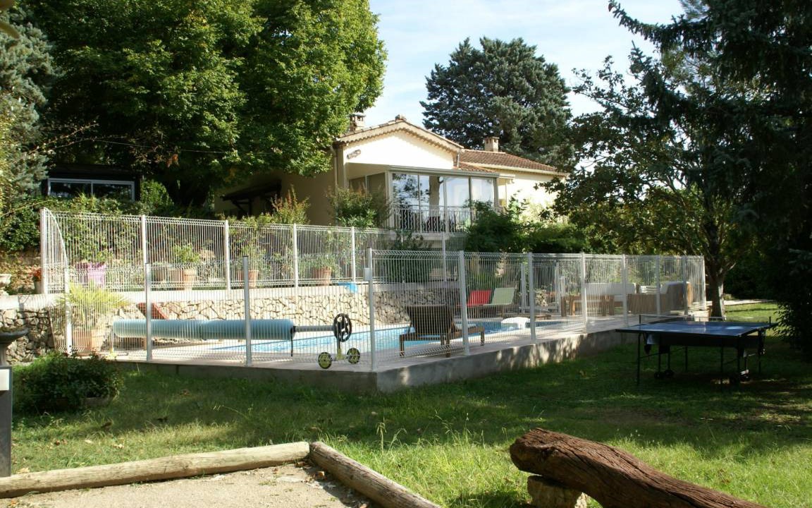 Salernes Villa | 100 m² Villa ∙ 3 bedrooms ∙ 8 guests