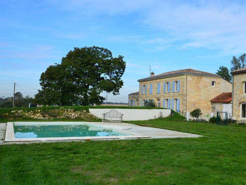 Civrac-de-Blaye Bed & Breakfast | 102 m² Bed and breakfast ∙ 6 guests