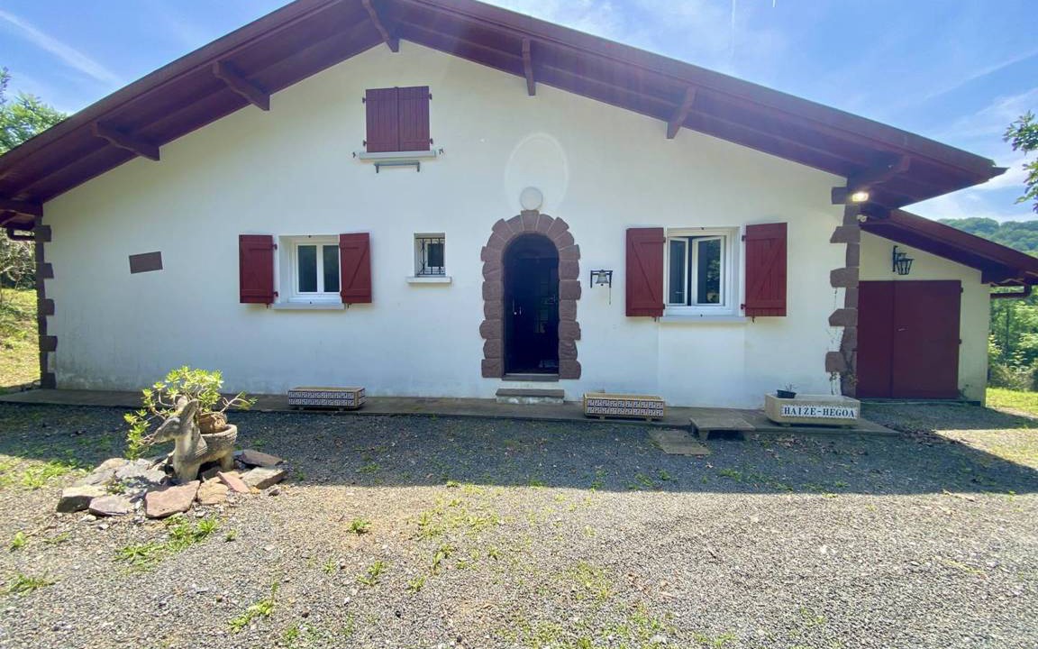 Macaye House | 104 m² House ∙ 3 bedrooms ∙ 8 guests