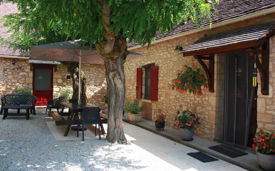 Limeuil House | 110 m² Gîte ∙ 3 bedrooms ∙ 6 guests