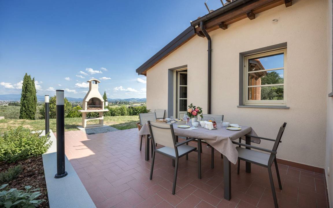 Poggio a Caiano Villa | 110 m² Villa ∙ 2 bedrooms ∙ 4 guests