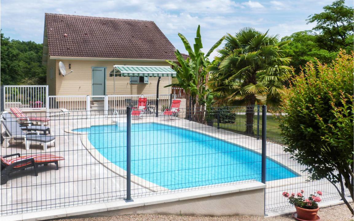 Sceau-Saint-Angel House | 115 m² House ∙ 3 bedrooms ∙ 6 guests