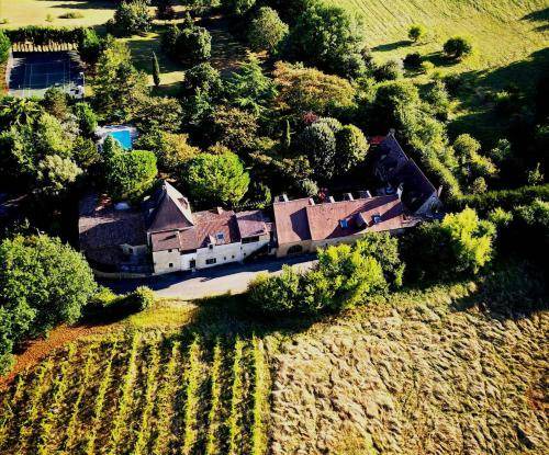 Baneuil House | 115 m² House ∙ 3 bedrooms ∙ 6 guests