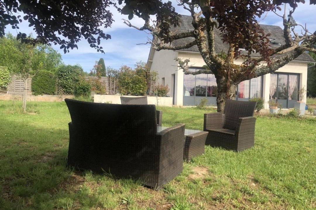 Lissac-sur-Couze House | 118 m² Gîte ∙ 3 bedrooms ∙ 8 guests