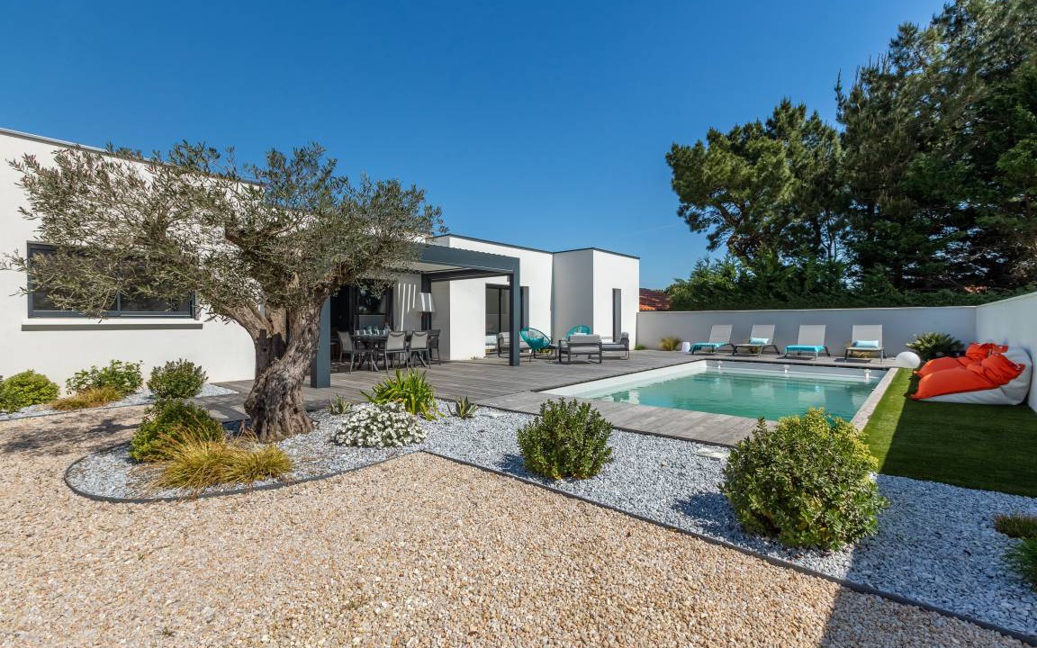 Saint-Palais-sur-Mer Villa | 125 m² Villa ∙ 3 bedrooms ∙ 6 guests