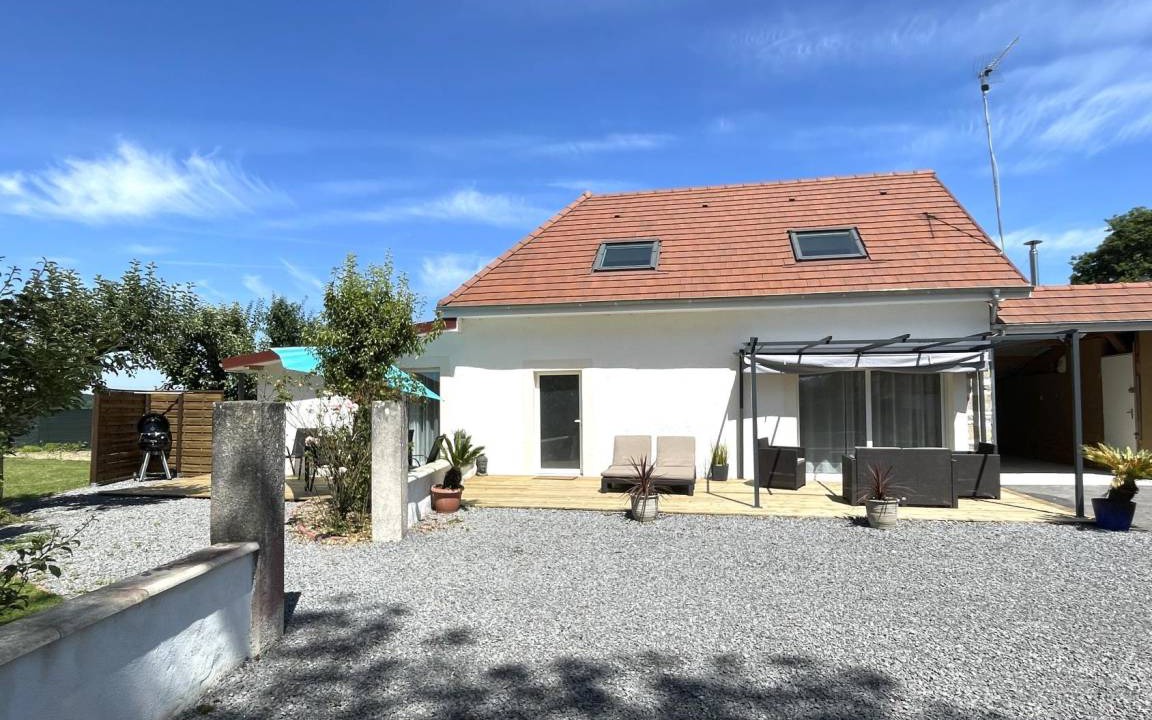 Meritein House | 130 m² Gîte ∙ 2 bedrooms ∙ 4 guests