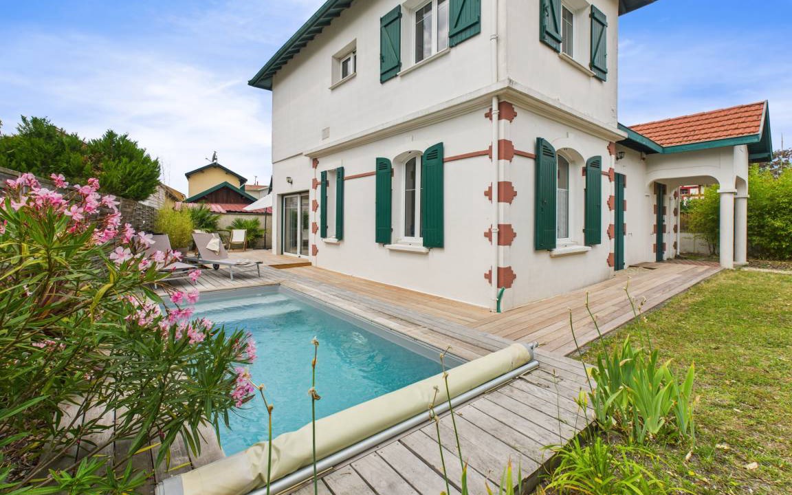 Lanton House | 130 m² House ∙ 3 bedrooms ∙ 7 guests