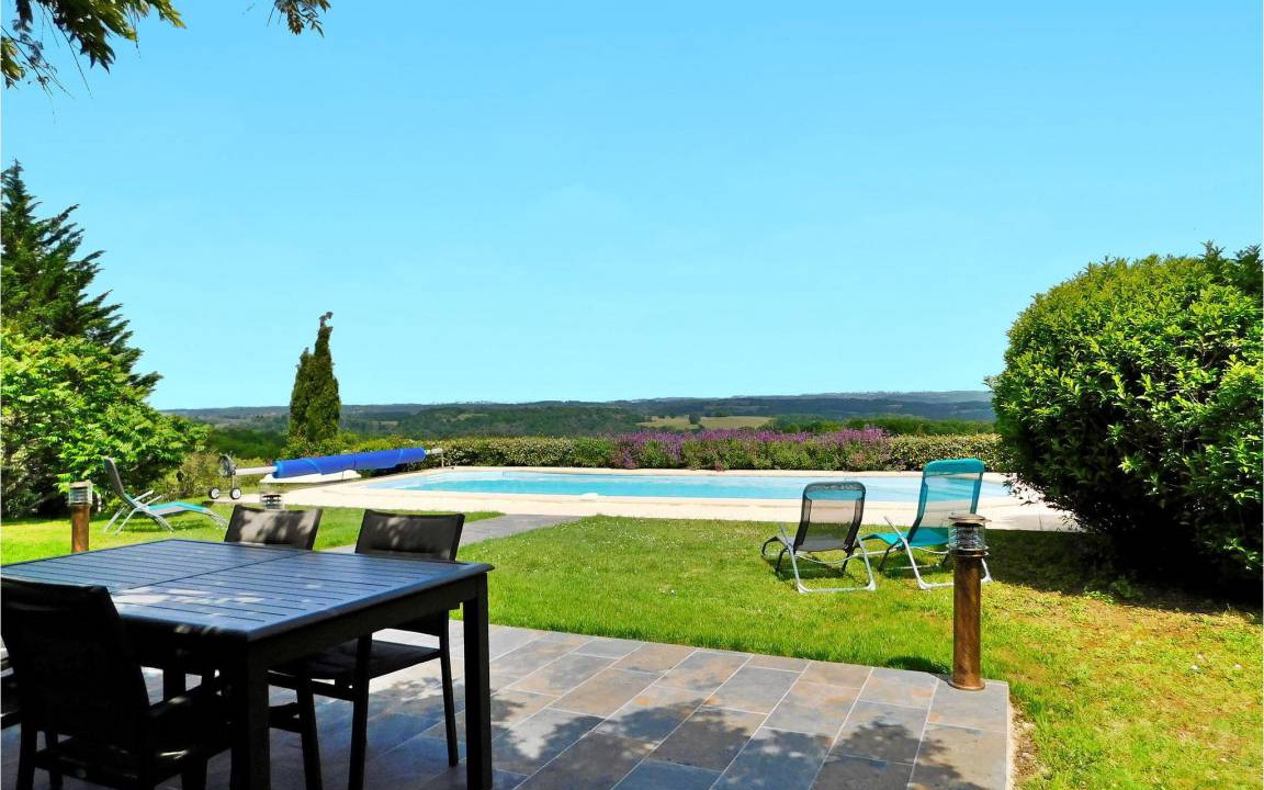 Plazac House | 135 m² House ∙ 3 bedrooms ∙ 8 guests