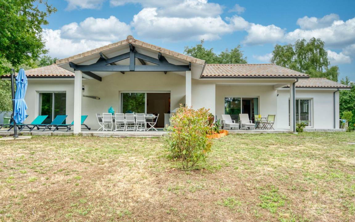 Grayan-Et-L'Hopital Villa | 136 m² Villa ∙ 4 bedrooms ∙ 8 guests