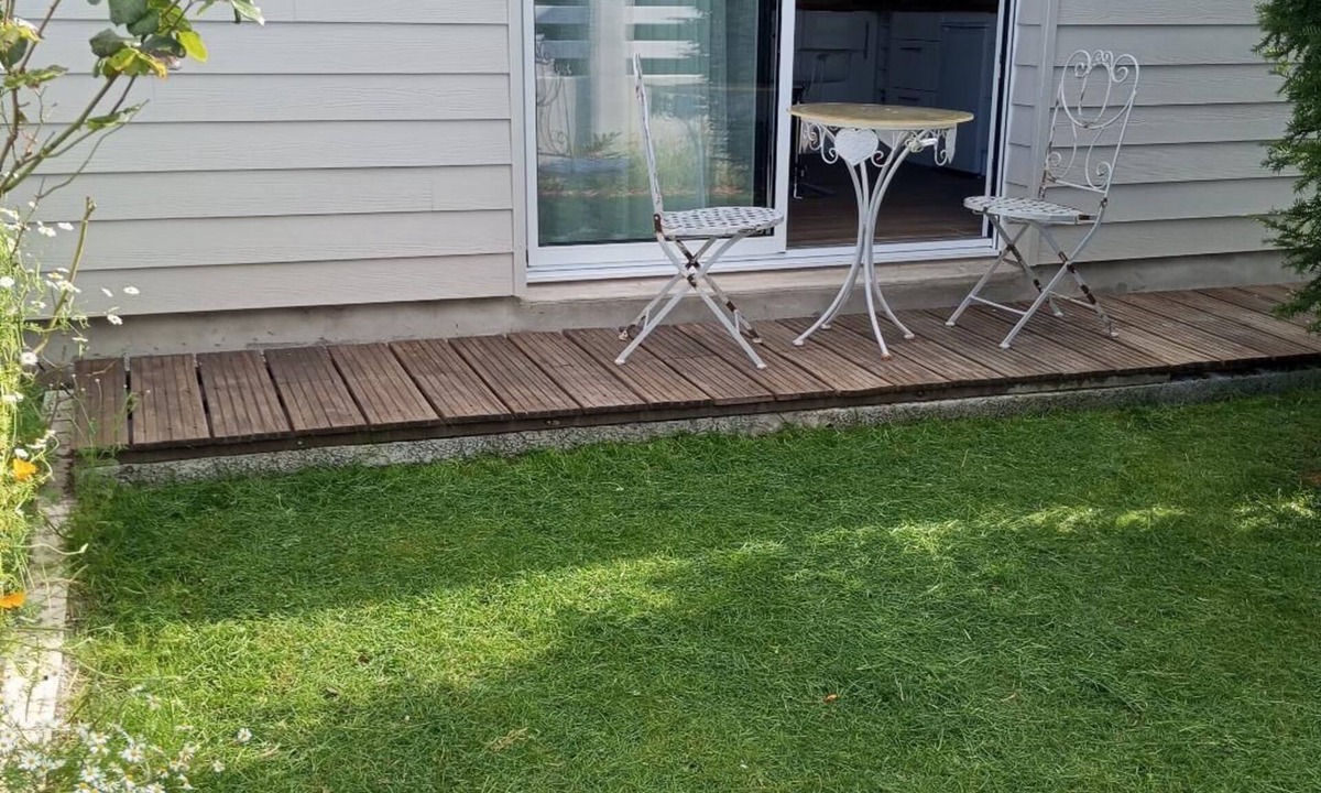 La Jarne House | 15 minutes from La Rochelle with private garden, F2 of 32 m² in La Jarne.