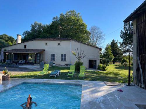 Gontaud Bed & Breakfast | 150 m² Bed and breakfast ∙ 2 bedrooms ∙ 5 guests