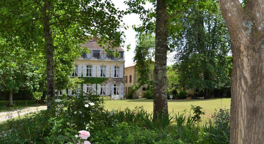 Saint-Justin Bed & Breakfast | 150 m² Bed and breakfast ∙ 4 bedrooms ∙ 8 guests
