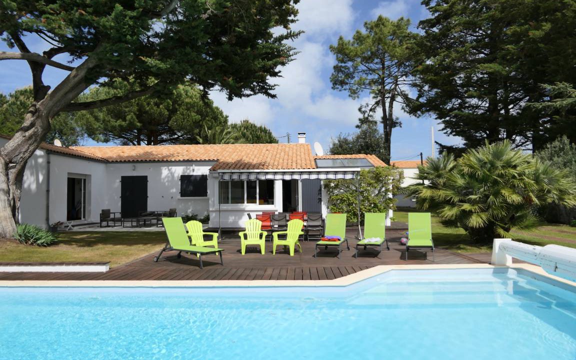 Boyardville Villa | 160 m² Villa ∙ 6 bedrooms ∙ 11 guests