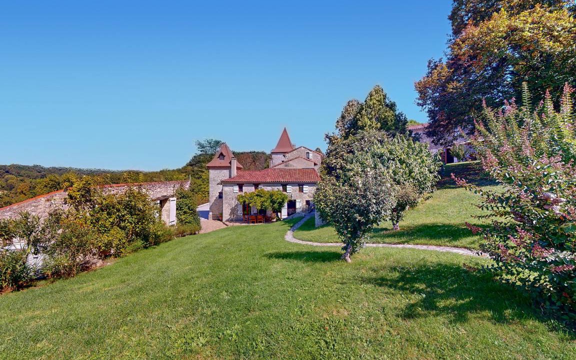Prayssas House | 180 m² House ∙ 4 bedrooms ∙ 8 guests
