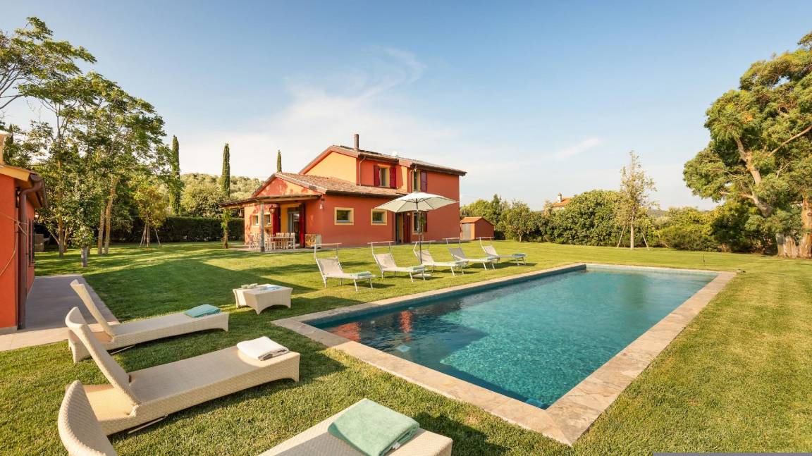 Orbetello Villa | 180 m² Villa ∙ 5 bedrooms ∙ 9 guests