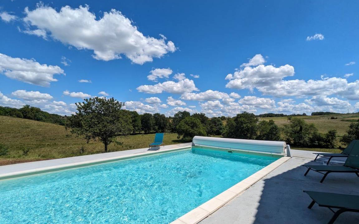 Montbron Cottage | 188 m² Cabin ∙ 5 bedrooms ∙ 14 guests