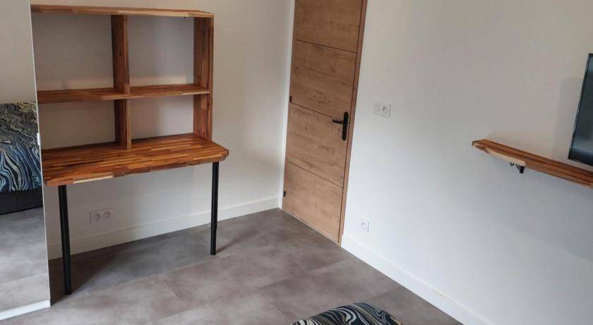 Saint-Medard-en-Jalles Bed & Breakfast | 19 m² Bed and breakfast ∙ 2 guests