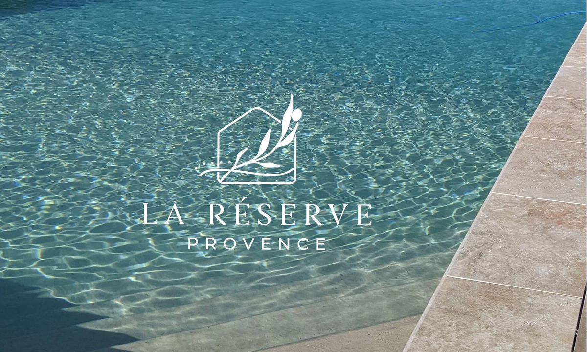 Vaugines Apartment | 2 bedroom, 2 bathroom apartment near Lourmarin - Apartment 1