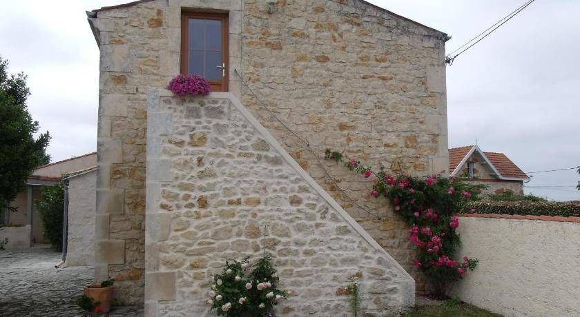 Port-des-Barques Bed & Breakfast | 20 m² Bed and breakfast ∙ 2 guests