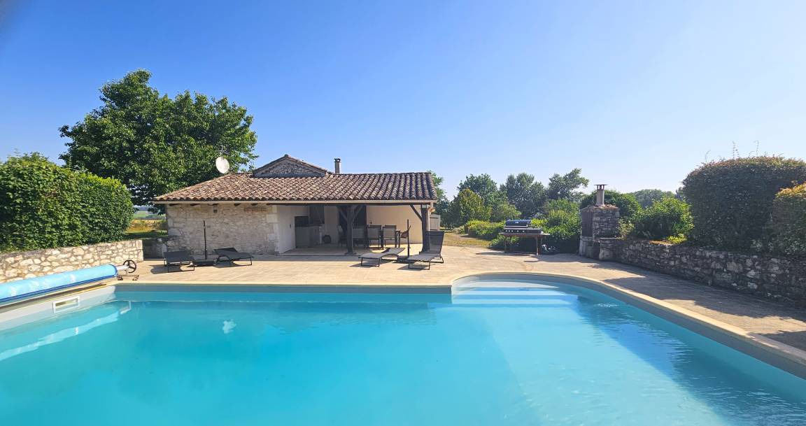 Monflanquin House | 200 m² House ∙ 3 bedrooms ∙ 8 guests