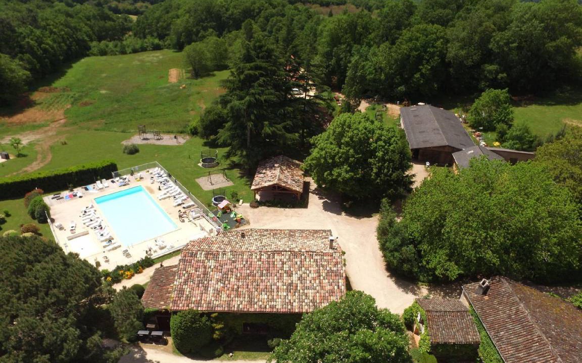 Gavaudun House | 200 m² House ∙ 6 bedrooms ∙ 20 guests