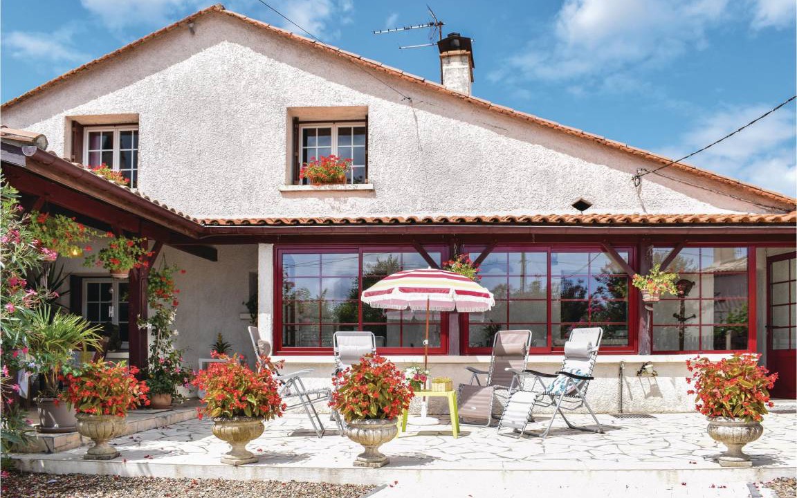 Massugas House | 205 m² House ∙ 2 bedrooms ∙ 4 guests