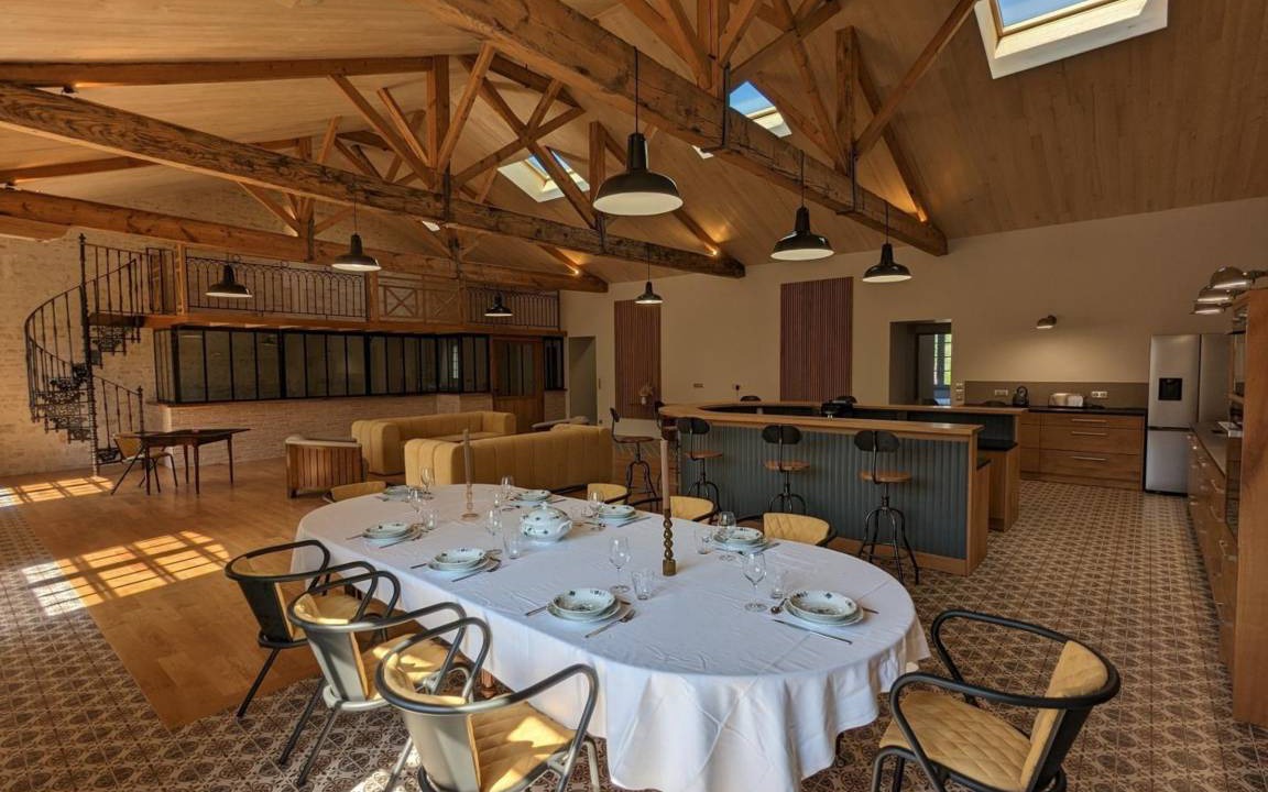 Gondeville Apartment | 220 m² Apartment ∙ 2 bedrooms ∙ 4 guests