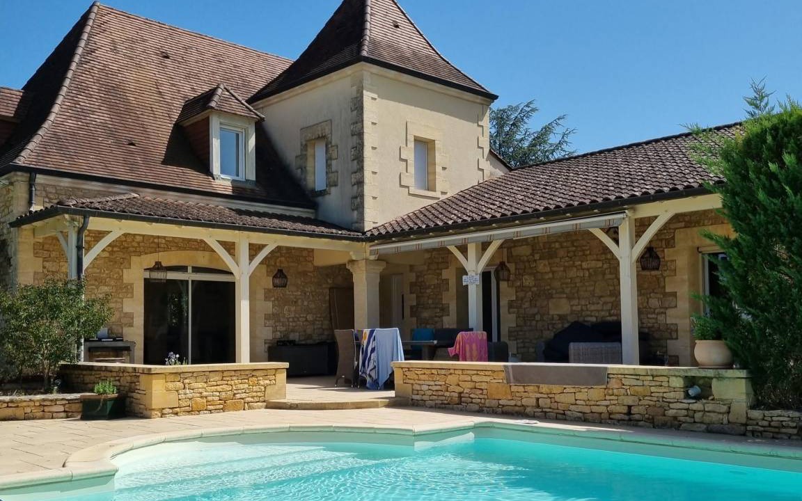 Carsac-Aillac House | 249 m² House ∙ 4 bedrooms ∙ 8 guests