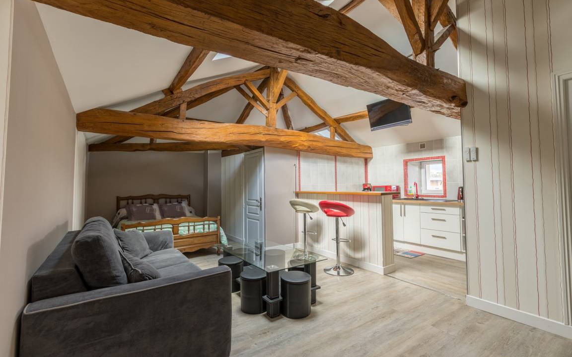 Mouterre-Silly House | 249 m² House ∙ 5 bedrooms ∙ 14 guests