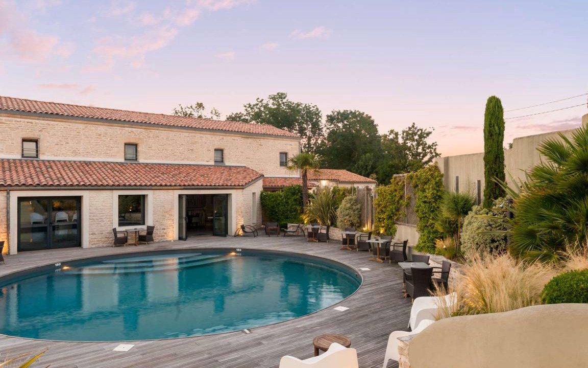 Souche Hotel | 25 m² Hotel ∙ 127 guests
