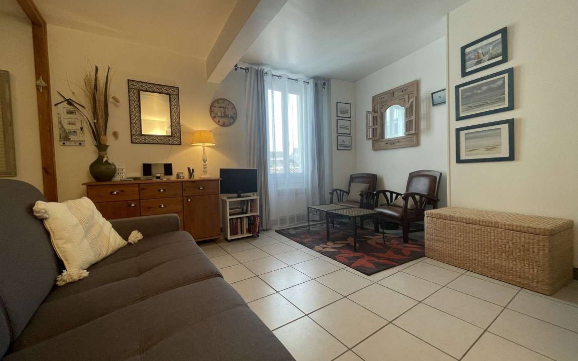 Saint-Martin-de-Re Apartment | 25 m² Studio flat ∙ 1 bedroom ∙ 2 guests