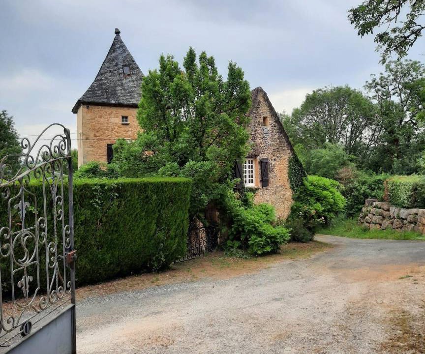Saint-Julien-de-Lampon House | 250 m² House ∙ 4 bedrooms ∙ 10 guests