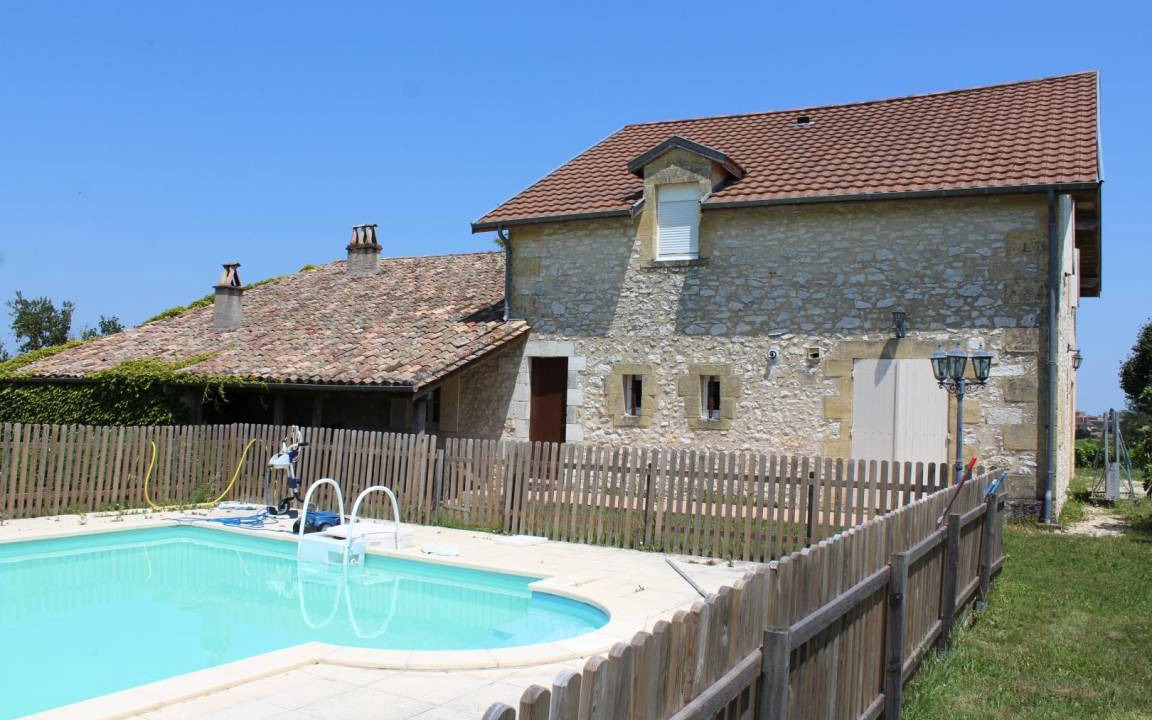 Saussignac House | 278 m² Gîte ∙ 6 bedrooms ∙ 13 guests