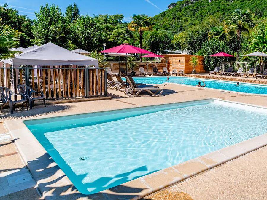 Saint-Vincent-de-Cosse House | 29 m² Mobile home ∙ 2 bedrooms ∙ 4 guests