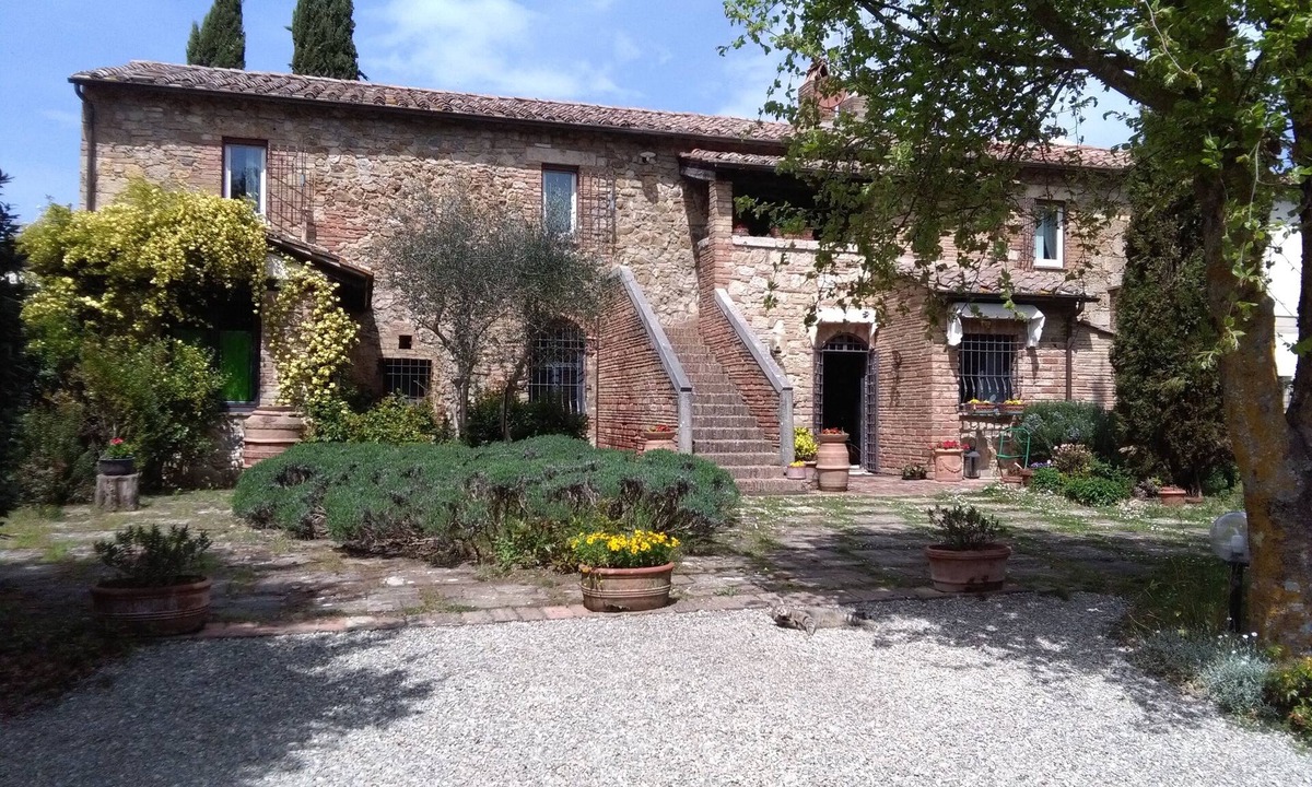 Chianciano Terme Villa | 3 bdr Tuscan Villa for Family & Friends in Val d'Orcia, Montepulciano, Pienza