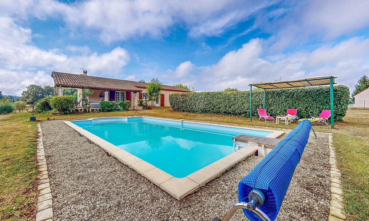 Ecuras House | 3 bedroom stunning home in Ecuras