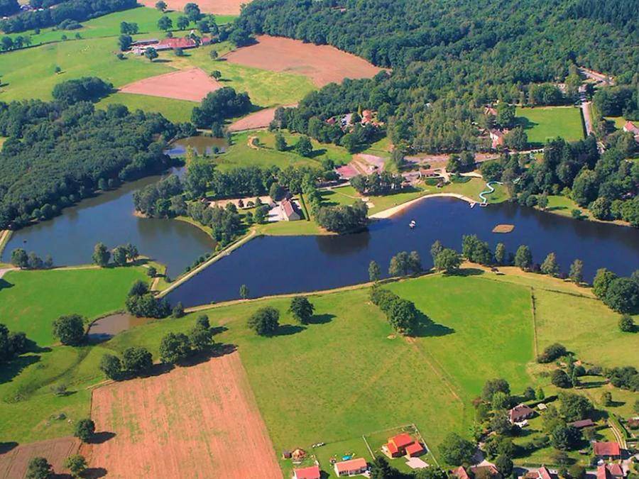 Saint-Hilaire-les-Places House | 30 m² Bungalow ∙ 2 bedrooms ∙ 5 guests