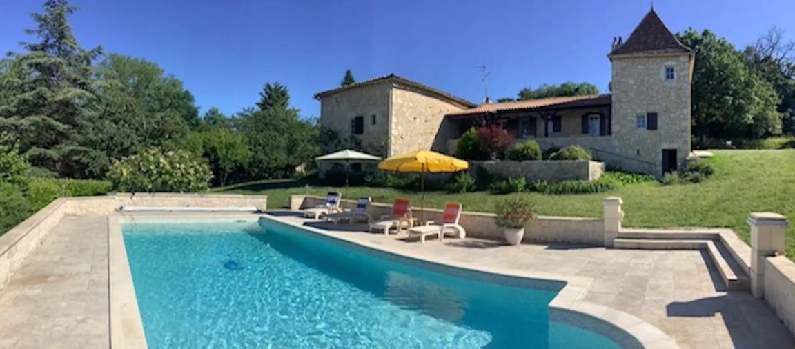 Ribagnac Apartment | 30 m² Apartment ∙ 2 guests