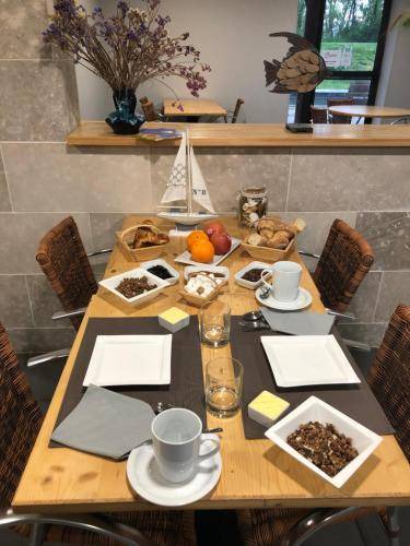 Buzet-sur-Baise Bed & Breakfast | 30 m² Bed and breakfast ∙ 3 guests