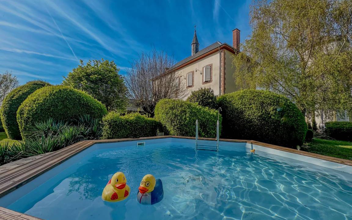 Troche House | 300 m² House ∙ 4 bedrooms ∙ 8 guests