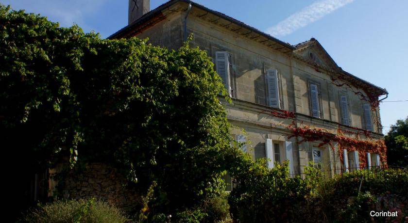 Saint-Yzans-de-Medoc Bed & Breakfast | 32 m² Bed and breakfast ∙ 2 bedrooms ∙ 5 guests