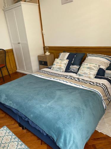Saint-Medard-de-Guizieres Bed & Breakfast | 32 parc des sports chez catherve