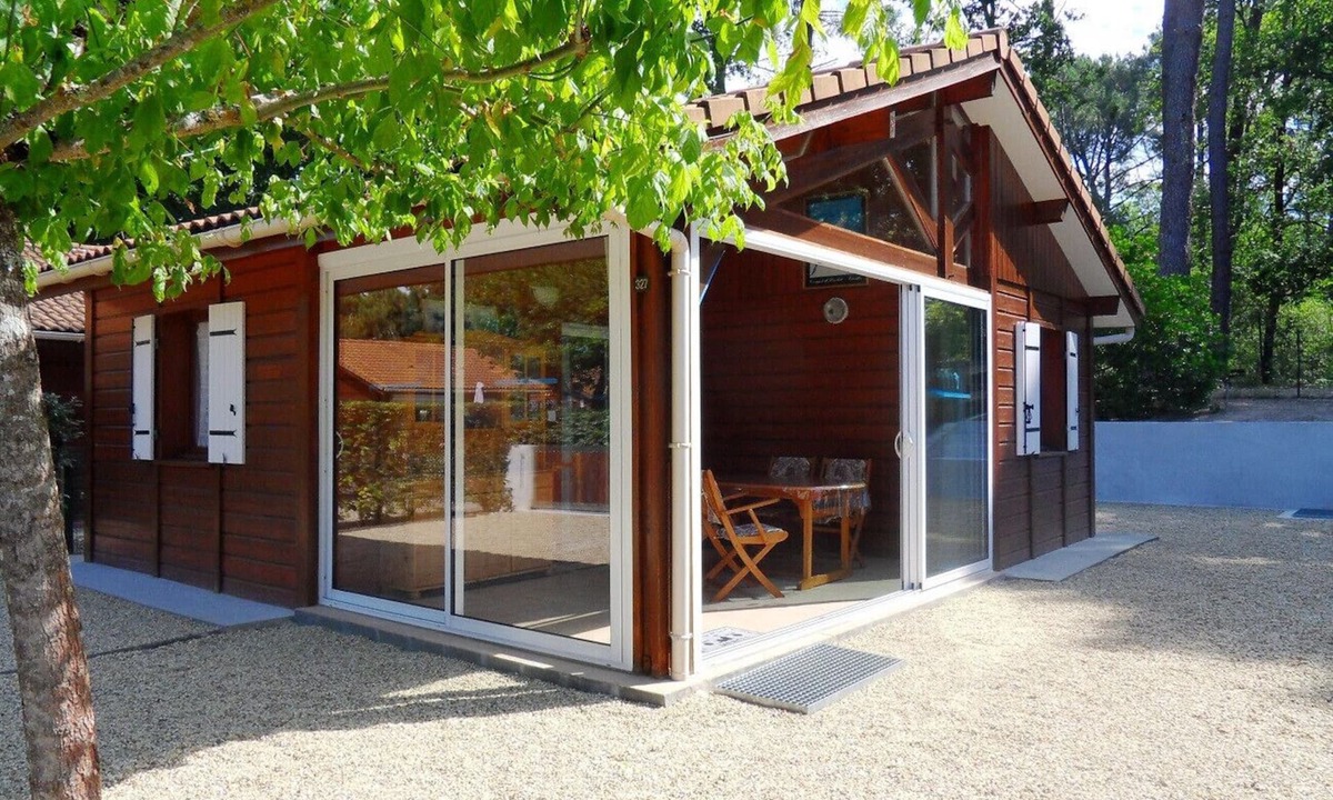 Gujan-Mestras Ski Chalet | 327 Chalet 2ch-6p au Village Khélus